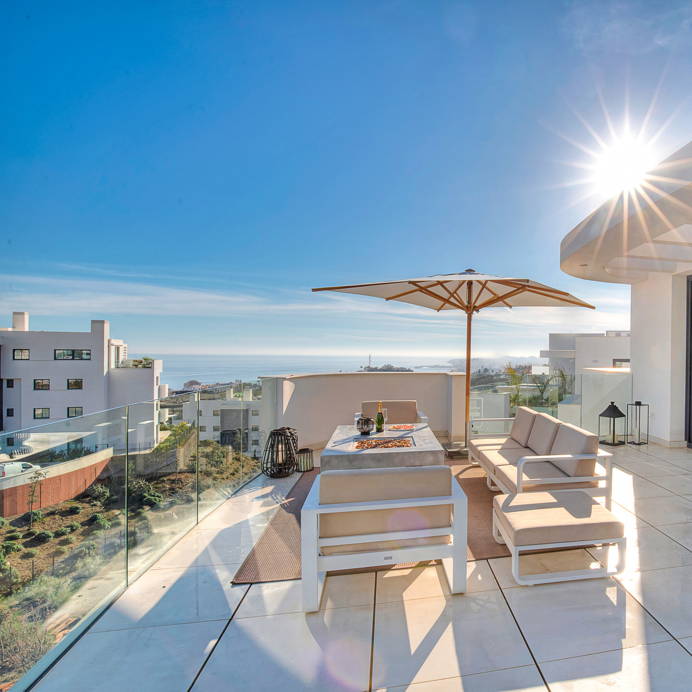 Spectacular luxurious penthouse 3bdr – Higueron